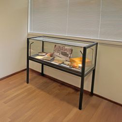 Glasmontre Arta m. glastop