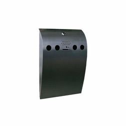 Askebæger i convex grå til væg.