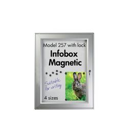 Infobox magnetisk Mål: 59x76x5 cm 