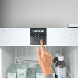 Medicinkøleskab Liebherr HMFVH 4011