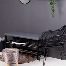 Bænk Aksel, sort stel og grå hynde