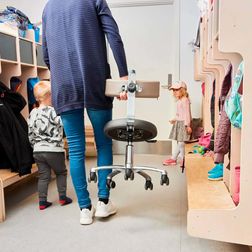 Taburet Round høj mørkegrå/sand ryglæn