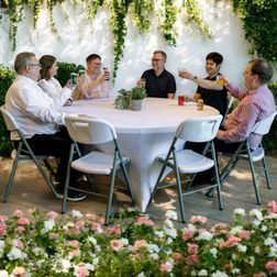 American Ø180 cm m. 8 klapstole