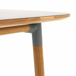 Bord Normann Form 120x120