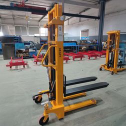 Pallestabler Manuel AB Lift 250 cm