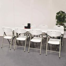 Klapbord + 8 klapstole American