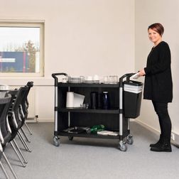 Afrydningsvogn med spand, 3 hylder, sort