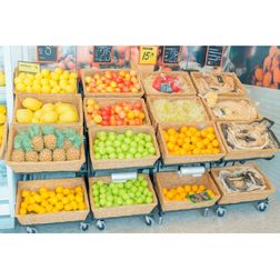 Frugt -& grøntstativ plads til 4 kasser