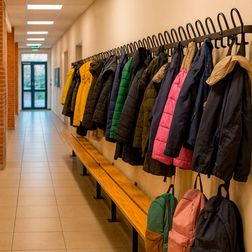 Knagerække TR90 12 kroge