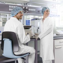 Laboratoriestol Bimos Labsit 2 lyseblå