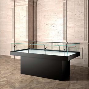 Glasmontre/glaskasse Athene