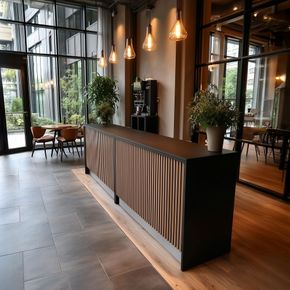 Receptionsskranke Conta 340 cm m. akustikpanel