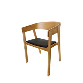 Stol Inari, eg/sort