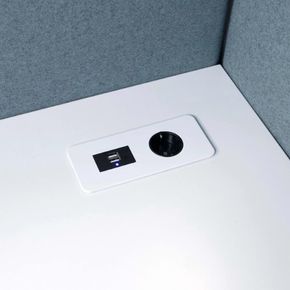 Stik til bord m. 2 USB udtag