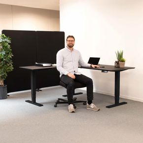 Hjørne hæve sænkebord 200x200 - Corporate