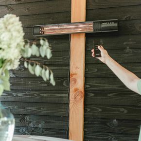 Terrassevarmer Sunred Dark væg 1500W