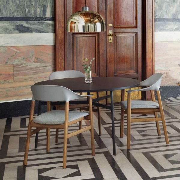 Bord + 3 stole Normann 