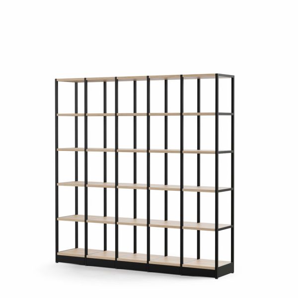 Reol med 25 rum COMBUS