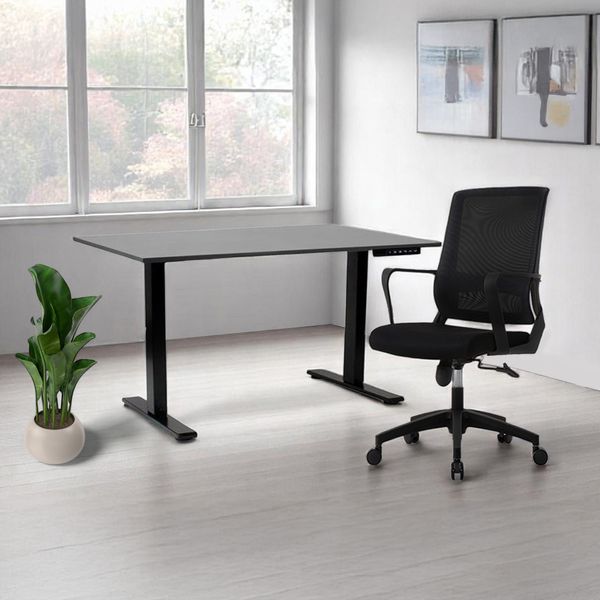 Kontorsæt - Basis hæve sænkebord og Siena kontorstol